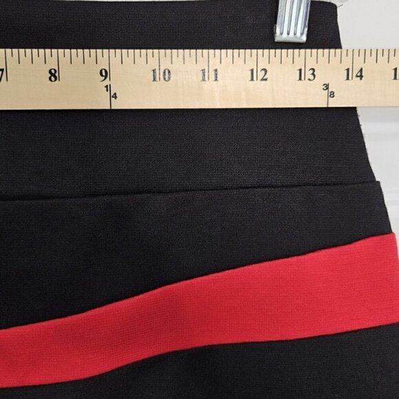 Caren Sport Skirt Black Red Color Block 6" Slit in Back Sz 1X Great Condition - Picture 3 of 8